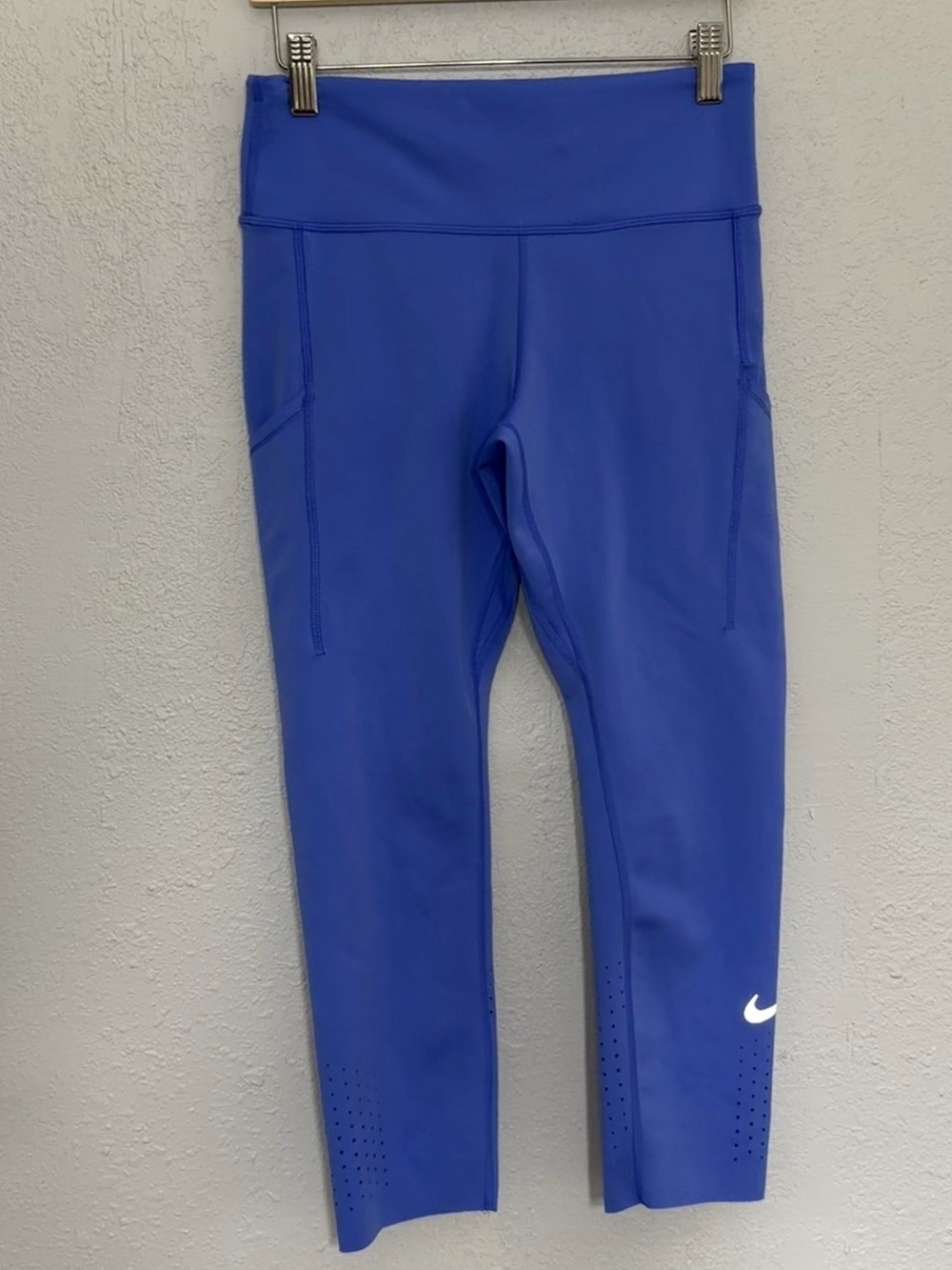 Nike Women’s Leggings Size Medium